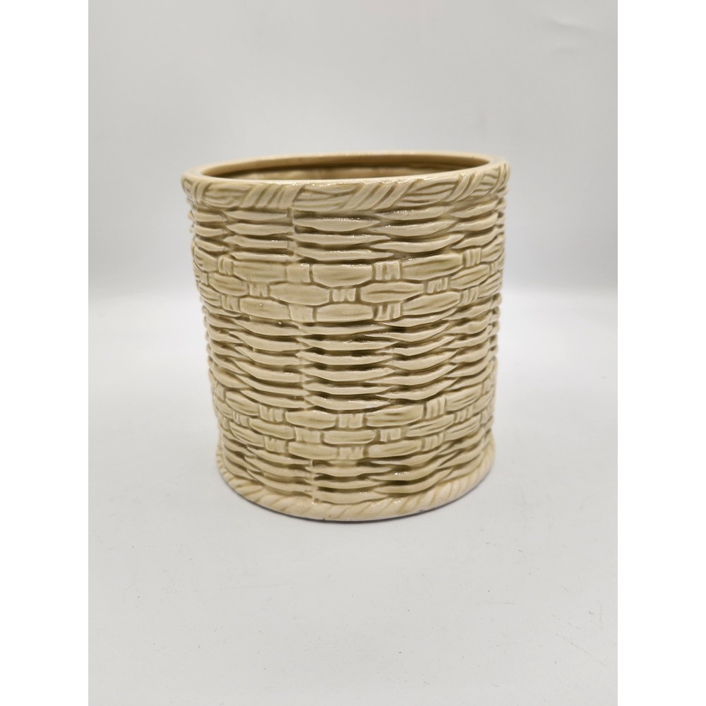 Lefton Basket Weave Fruit Small Canister Replacement Bottom 7065